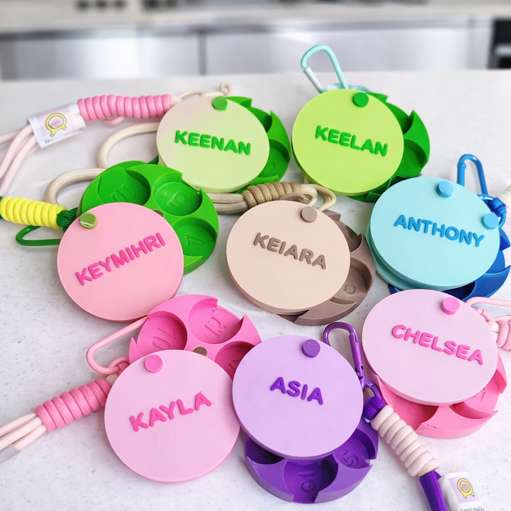 3D NAME KEYCHAIN AND COIN HOLDER