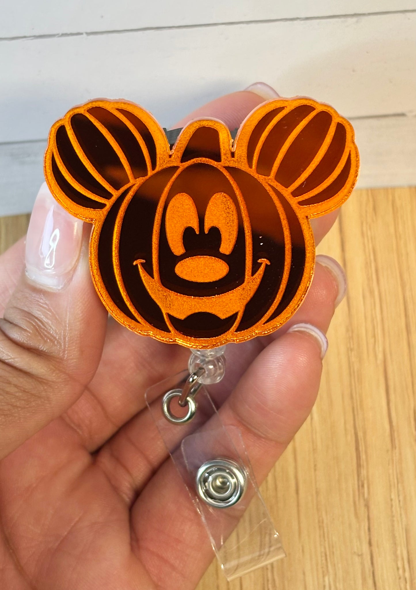 CHARACTER NOTEPAD HOLDERS WITH MATCHING BADGE REELS