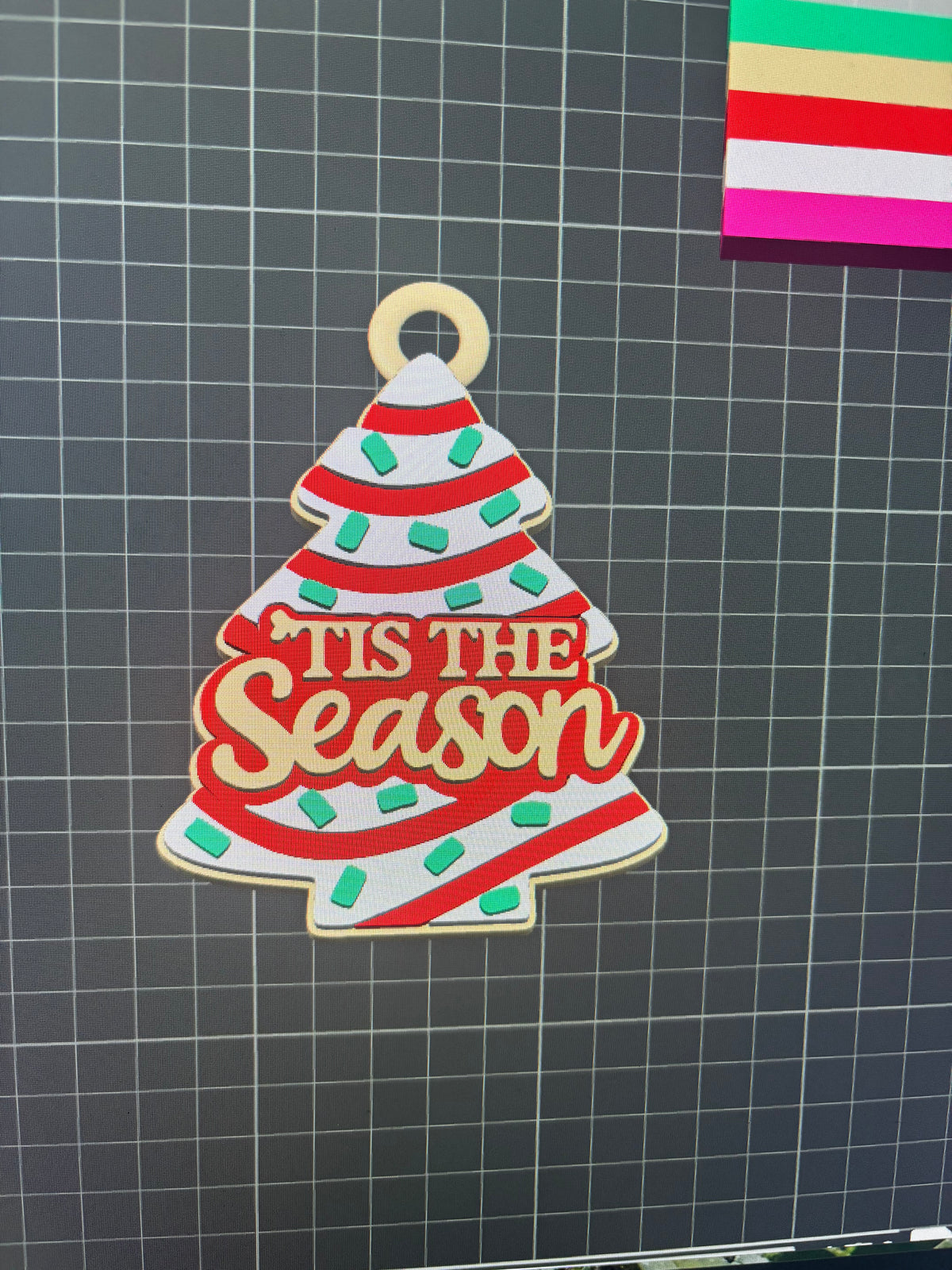 Tree snack ornament file