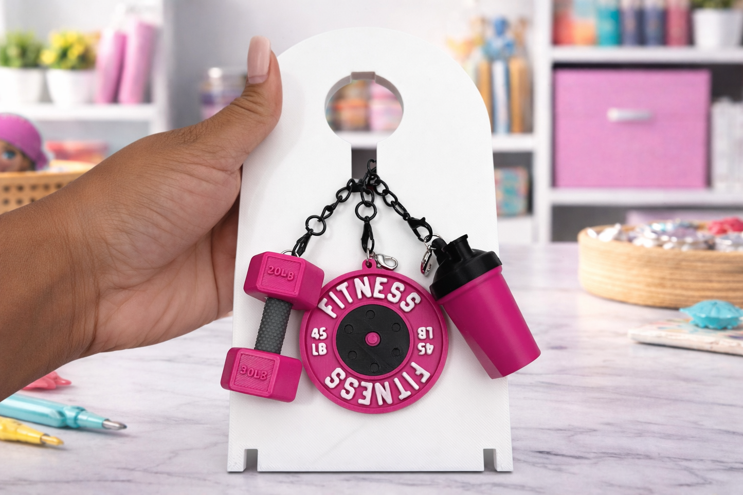 CHARMS/KEYCHAINS
