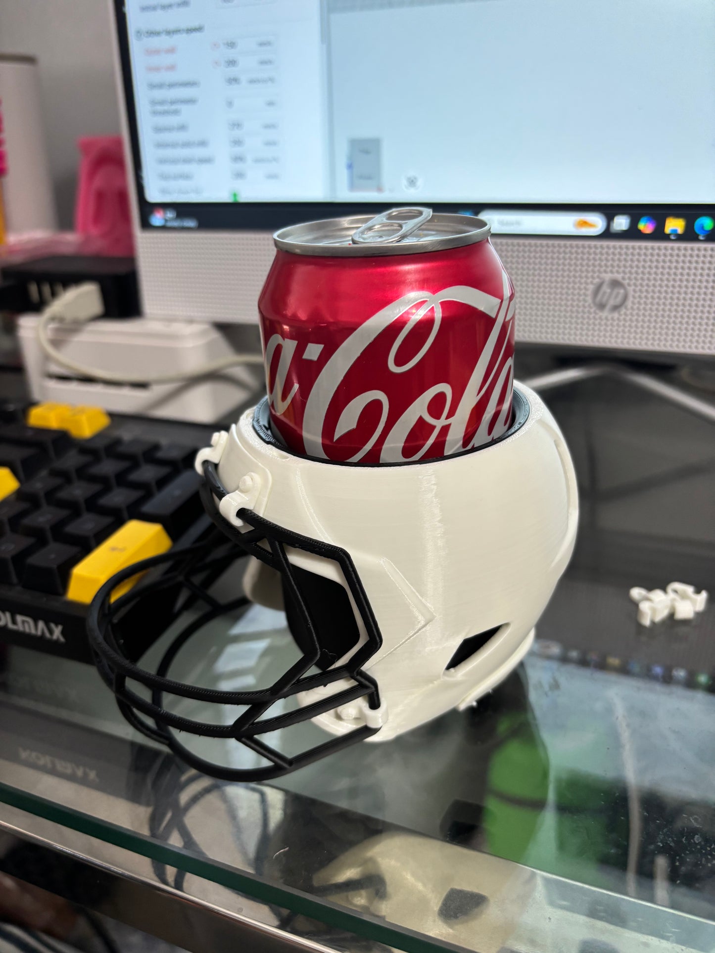 3D CAN HOLDER