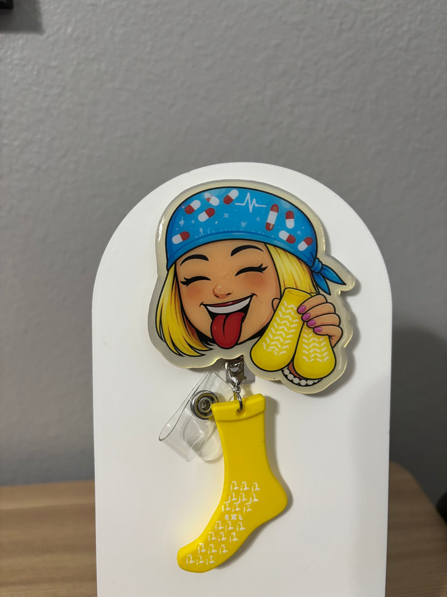 FUNNY BADGE REELS 1