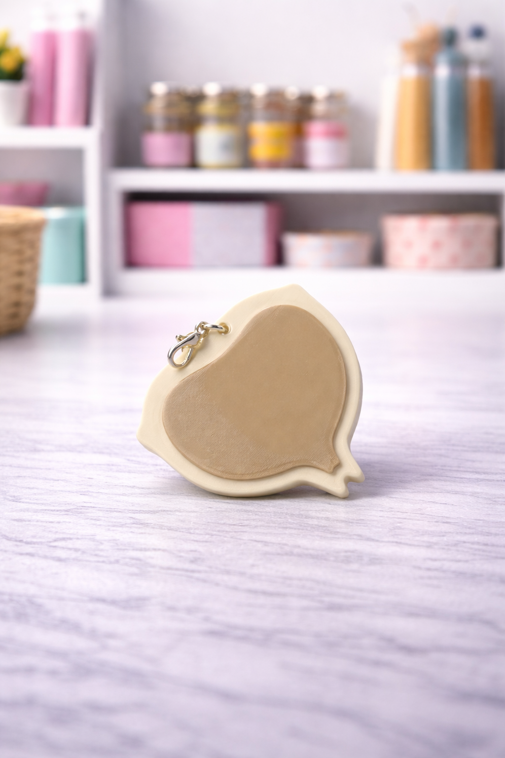 CHARMS/KEYCHAINS