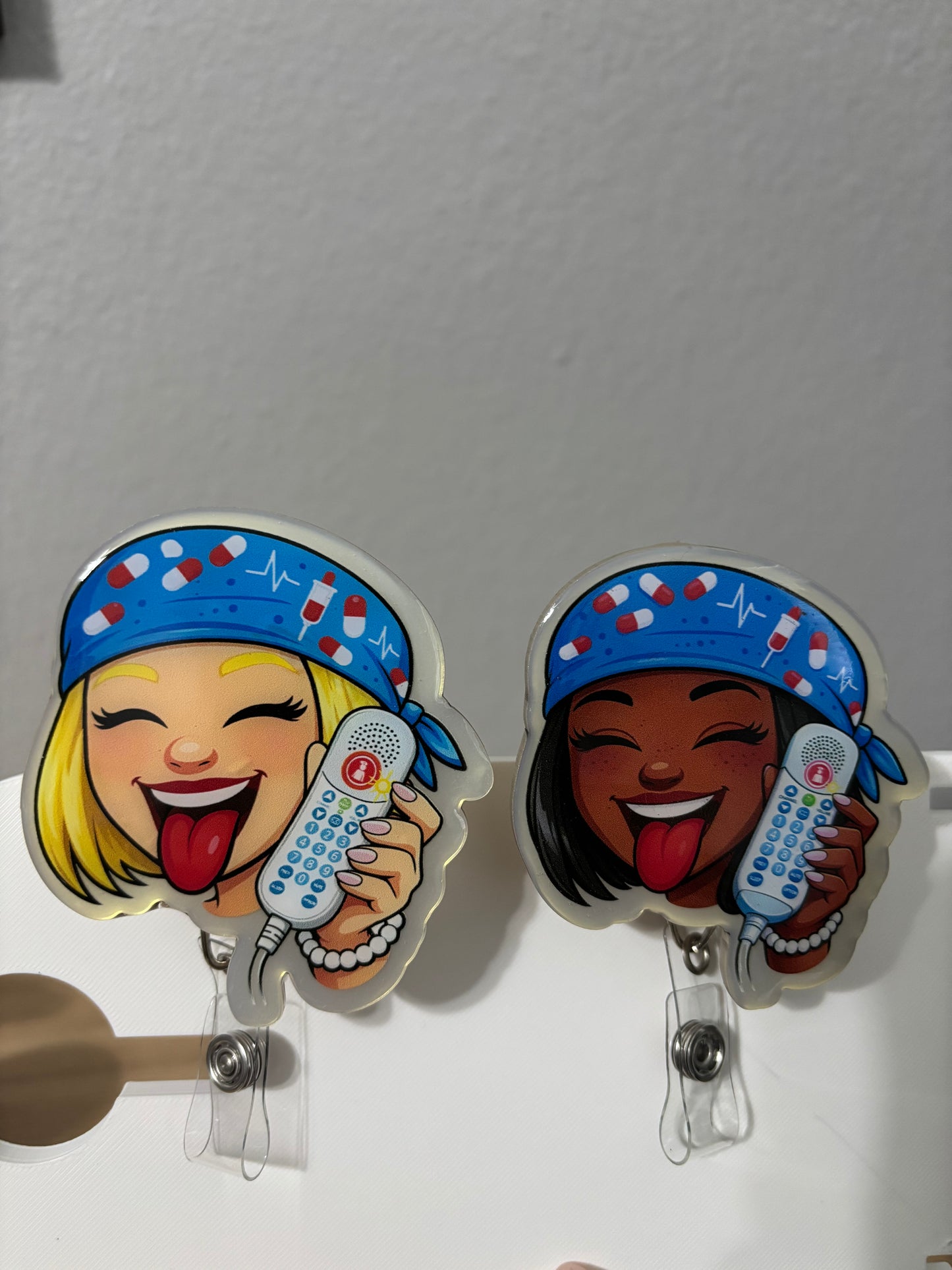 FUNNY BADGE REELS 1